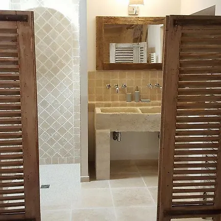 بيت للعطل Le Clos Des Songes *